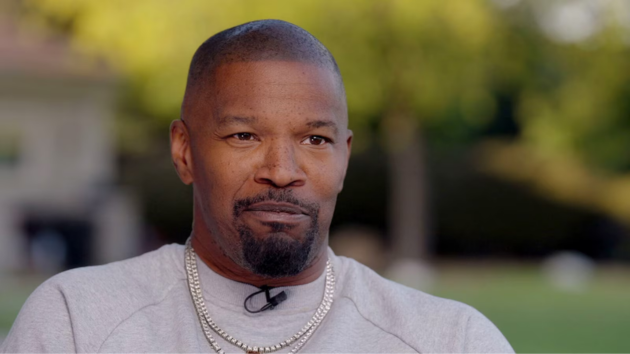 E jamiefoxx 100526